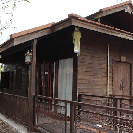 Capital O 75421 Baan Singkham Boutique Resort Chiang Mai Exteriör bild