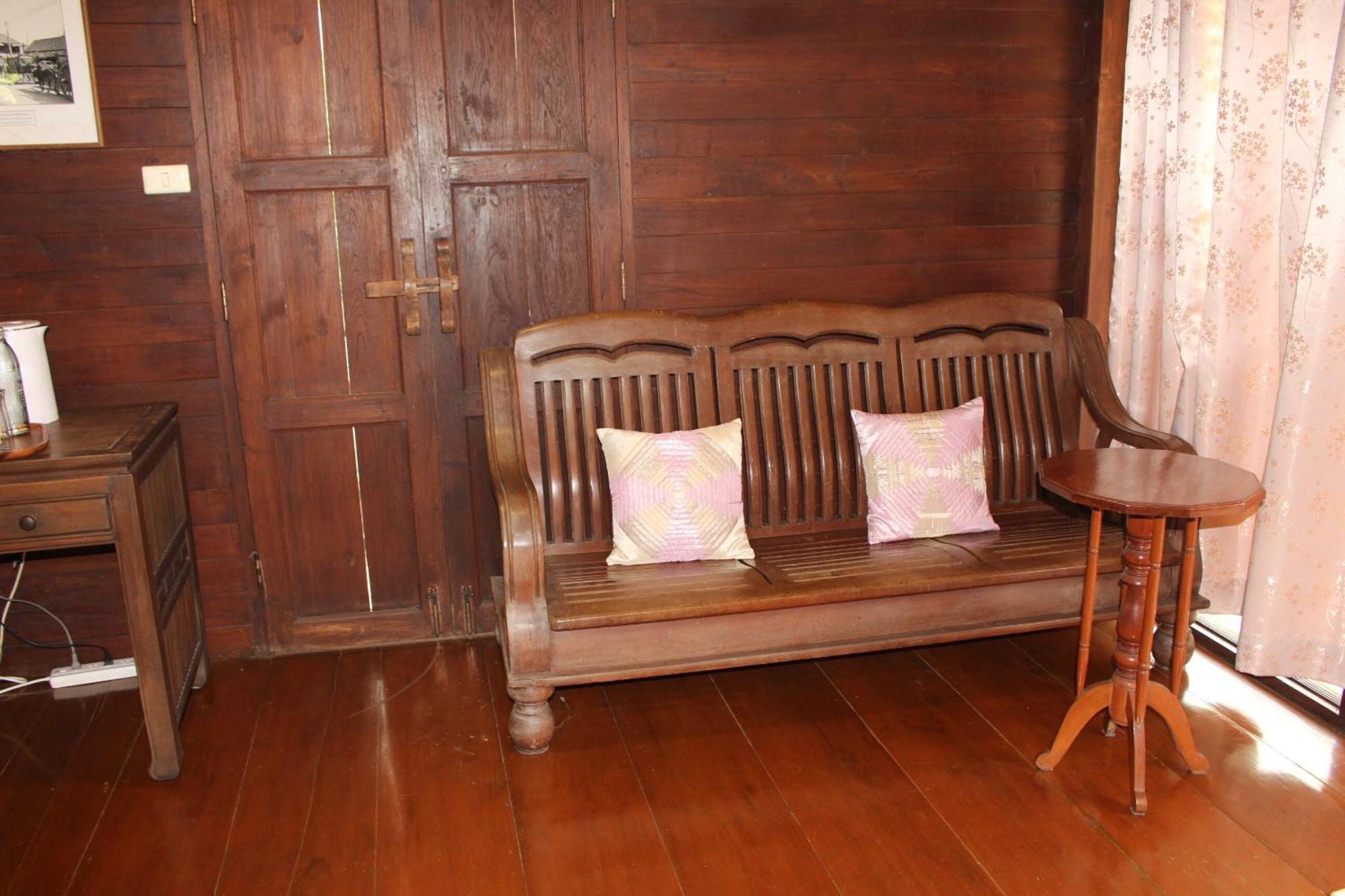 Capital O 75421 Baan Singkham Boutique Resort Chiang Mai Exteriör bild